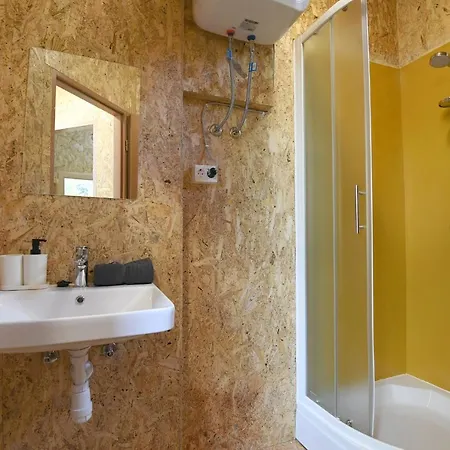 Baumhaus 1 - 4 Personen Prázdninový dům Ražanac